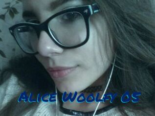 Alice_Woolfy_05