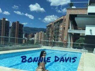 Bonnie_Davis