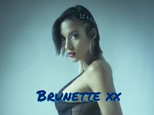 Brunette_xx