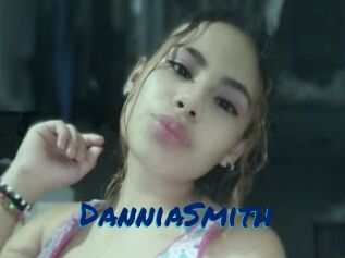 DanniaSmith