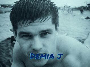 Demia_j