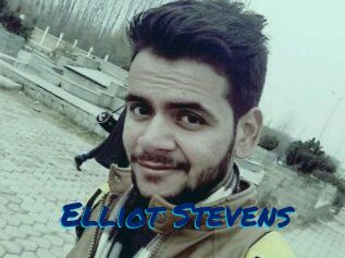 Elliot_Stevens