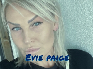 Evie_paige