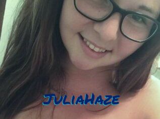 Julia_Haze