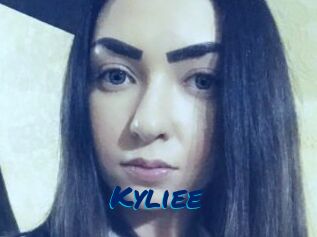 Kyliee_