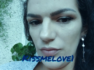 Kissmelove1