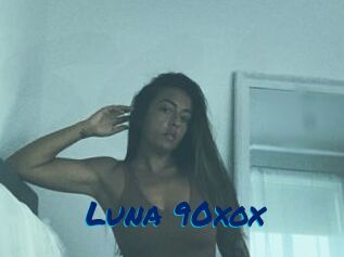 Luna_90xox