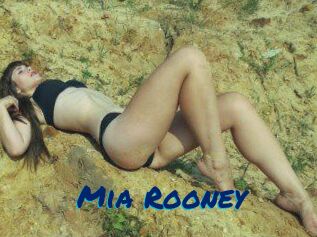 Mia_Rooney