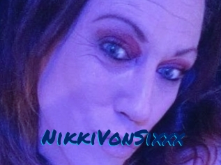 NikkiVonSixxx