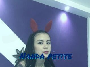 Nanda_petite