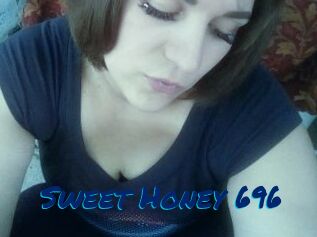 Sweet_Honey_696