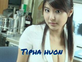 Tipha_huon